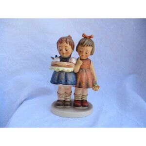 Hummel Goebel figurine Happy Birthday #176/t Mother's‎ Day gift, collectible